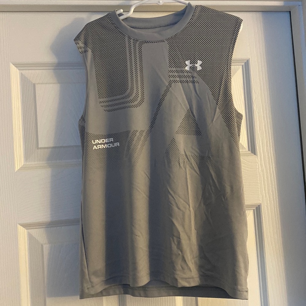 Boys cut off athletic shirt